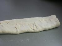 Az oldalsó részeket hosszában áthatjuk a...