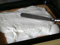 A pudingot a főzés követően egy pár percre...