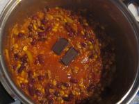A chilli con carnet levesszük a tűzről és...