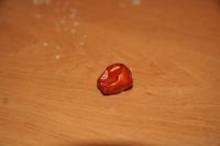A végén darált chilli paprikát adunk hozzá....