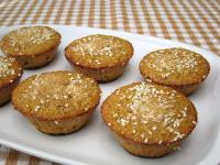 A kihűlt muffinokat kiborítjuk a formákból és...
