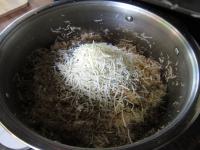 A végen a parmezán sajtot adjuk hozzá. A...
