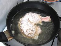 A combokat hirtelen olajon megsütjük......