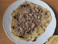 A kacsahúst megfelelő mennyiségben rászórjuk...