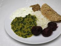Basmati rizzsel és egyéb finom indiai ételekkel...