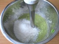 A krémhez kókusz olajat, agave szirupot és...