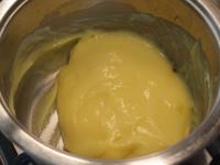 Tejből, puding porból és cukorból pudingot...