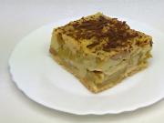 Puding szelet almával